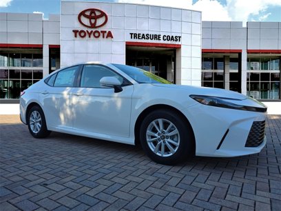 New 2025 Toyota Camry LE