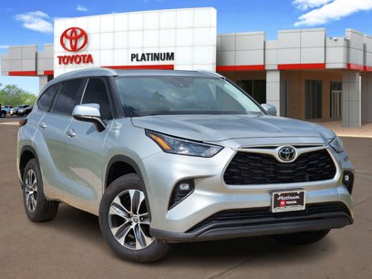 Used 2024 Toyota Highlander XLE