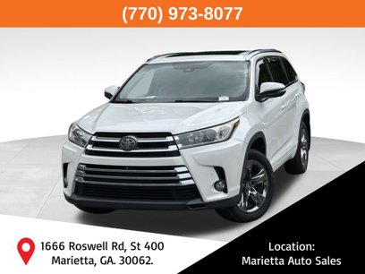 Used 2017 Toyota Highlander Limited Platinum