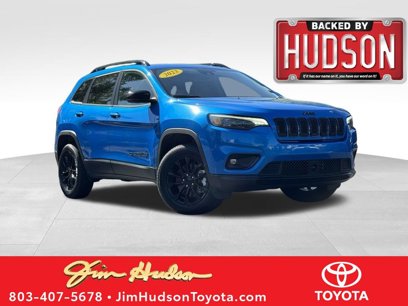 Used 2023 Jeep Cherokee Altitude Lux