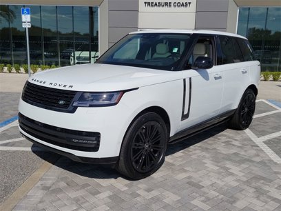 New 2025 Land Rover Range Rover SE