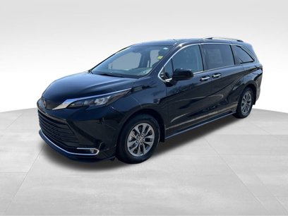 Used 2024 Toyota Sienna XLE