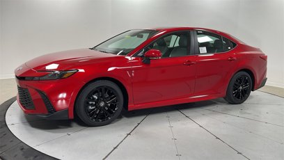 New 2025 Toyota Camry SE