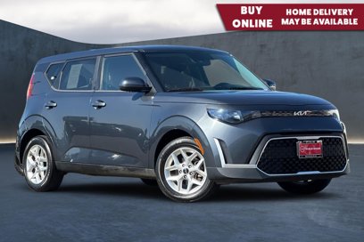 Used 2023 Kia Soul LX w/ Option Group 015