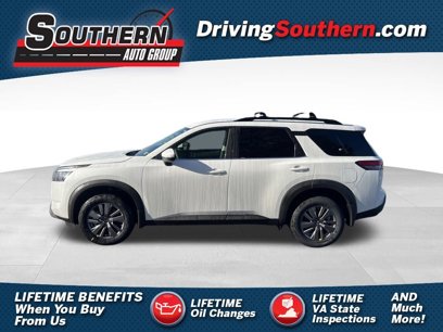 New 2025 Nissan Pathfinder SV