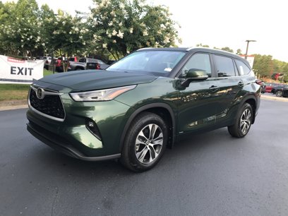 Certified 2025 Toyota Highlander XLE