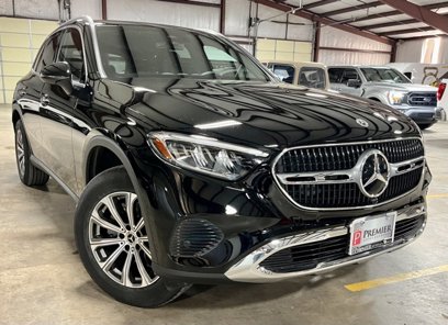 Used 2025 Mercedes-Benz GLC 300 4MATIC