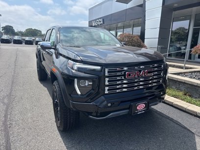 New 2025 GMC Canyon Denali w/ LPO, Denali Black Edition