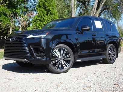 Used 2023 Lexus LX 600 4WD w/ Luxury Package