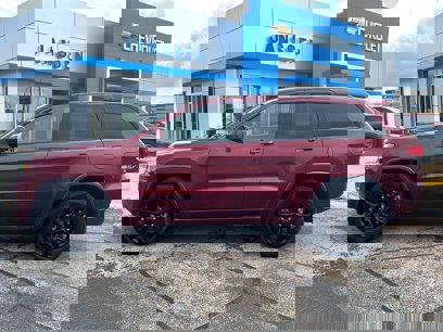 Used 2018 Jeep Grand Cherokee Altitude