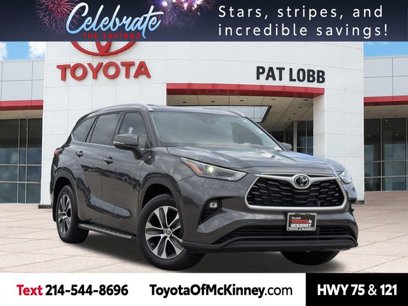Used 2022 Toyota Highlander XLE