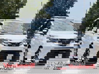 Used 2024 Toyota Sienna LE