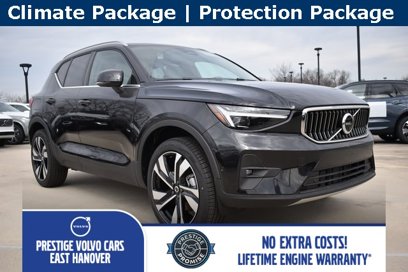 New 2025 Volvo XC40 B5 Ultra w/ Climate Package