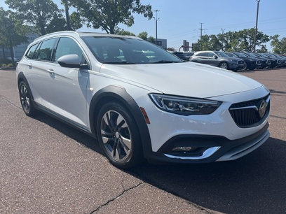 Used 2018 Buick Regal Essence w/ Driver Confidence Package #1