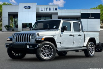 Used 2022 Jeep Gladiator Overland w/ Popular Equipment Package