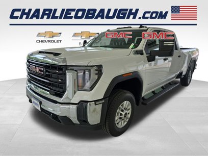 New 2025 GMC Sierra 2500 Pro w/ Convenience Package