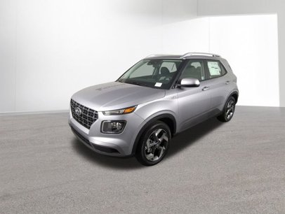 New 2025 Hyundai Venue SEL
