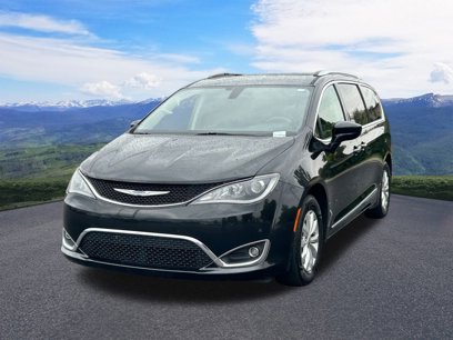 Used 2019 Chrysler Pacifica Touring-L