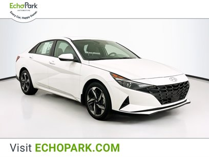 Used 2023 Hyundai Elantra SEL w/ Convenience Package