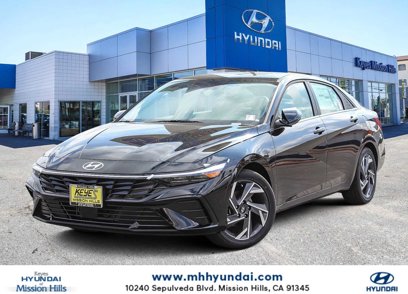 New 2025 Hyundai Elantra Limited
