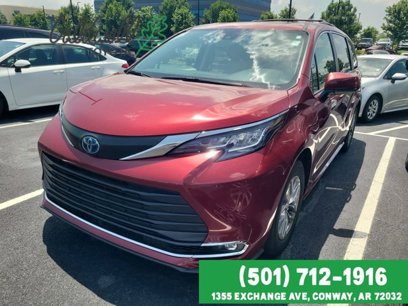 Used 2023 Toyota Sienna XLE
