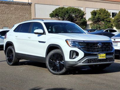 New 2024 Volkswagen Atlas Cross Sport SE