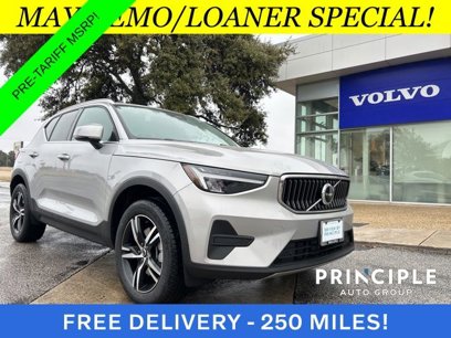 New 2025 Volvo XC40 B5 Core w/ Protection Package Premier
