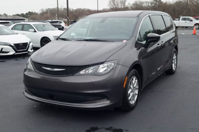 Used 2022 Chrysler Voyager LX