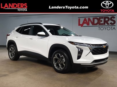 Used 2024 Chevrolet Trax LT w/ Driver Confidence Package