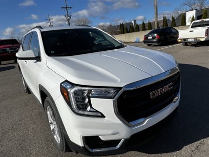 Certified 2022 GMC Terrain SLE w/ Driver Convenience Package