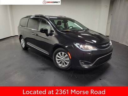 Used 2018 Chrysler Pacifica Touring-L