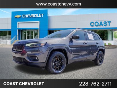 Used 2023 Jeep Cherokee Altitude Lux