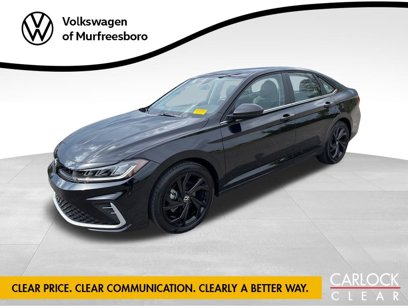 Certified 2025 Volkswagen Jetta SE w/ Black Wheel Package