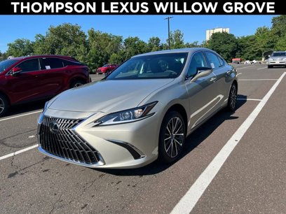 New 2025 Lexus ES 300h w/ Premium Package