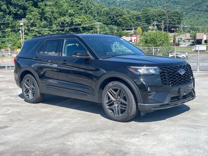 New 2025 Ford Explorer ST w/ Sun And Sound Package