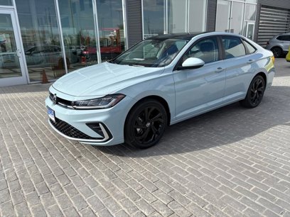 New 2025 Volkswagen Jetta SE
