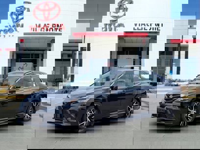 Used 2023 Toyota Camry SE