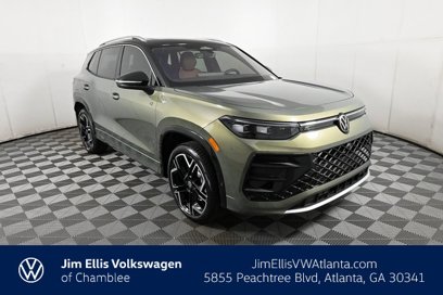 New 2025 Volkswagen Tiguan SEL R-Line