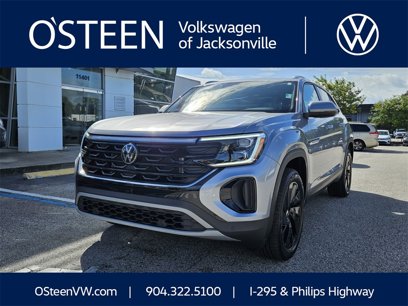 Used 2024 Volkswagen Atlas Cross Sport SE w/ Black Wheel Package