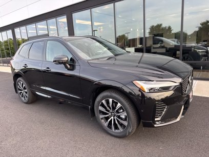 New 2025 Volvo XC60 B5 Plus w/ Climate Package