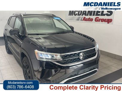 Certified 2024 Volkswagen Taos SE w/ Panoramic Sunroof Package