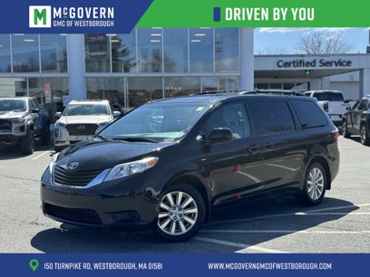 Used 2017 Toyota Sienna LE