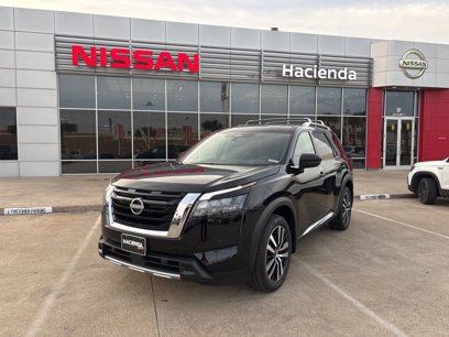 New 2025 Nissan Pathfinder Platinum w/ Cargo Package