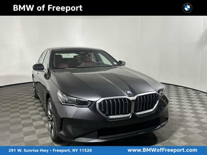 New 2026 BMW 530i xDrive w/ Premium Package