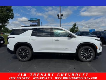 New 2025 Chevrolet Traverse LT w/ Sun and Wheel Package