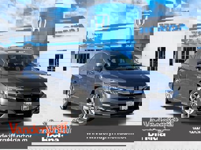 Used 2018 Honda Clarity Plug-In Hybrid