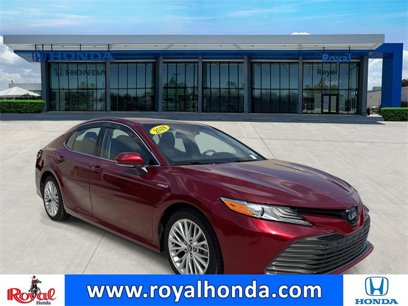 Used 2018 Toyota Camry Hybrid