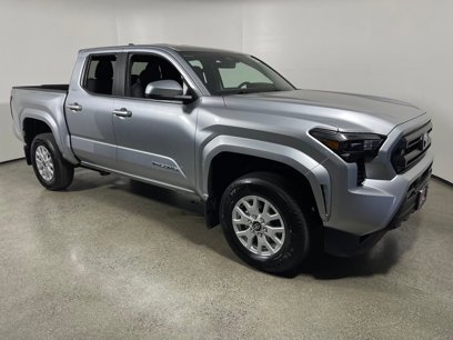 New 2025 Toyota Tacoma SR5