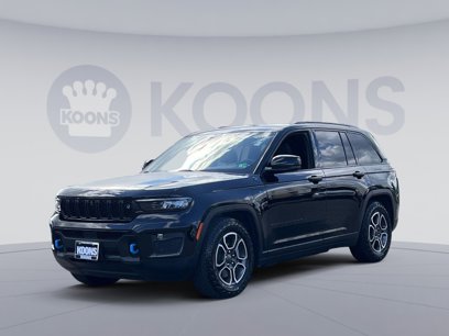 Used 2022 Jeep Grand Cherokee Trailhawk w/ Advanced Protech Group II