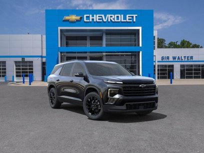 New 2025 Chevrolet Traverse LT w/ Midnight/Sport Edition